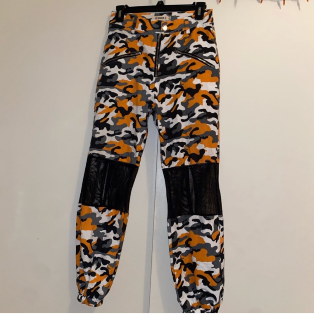 Camo jogger pants